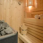 Duenenresidenz Prora - Ferienwohnung In Toplage Mit Meerblick, Balkon Und Sauna Np-221
